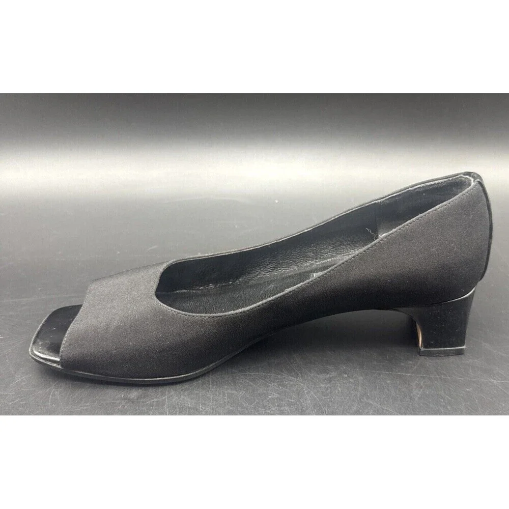 Van Eli Women’s BLACK  Slip On Pumps ‎ Open Toe Casual Heeled Comfort Sz 8.5